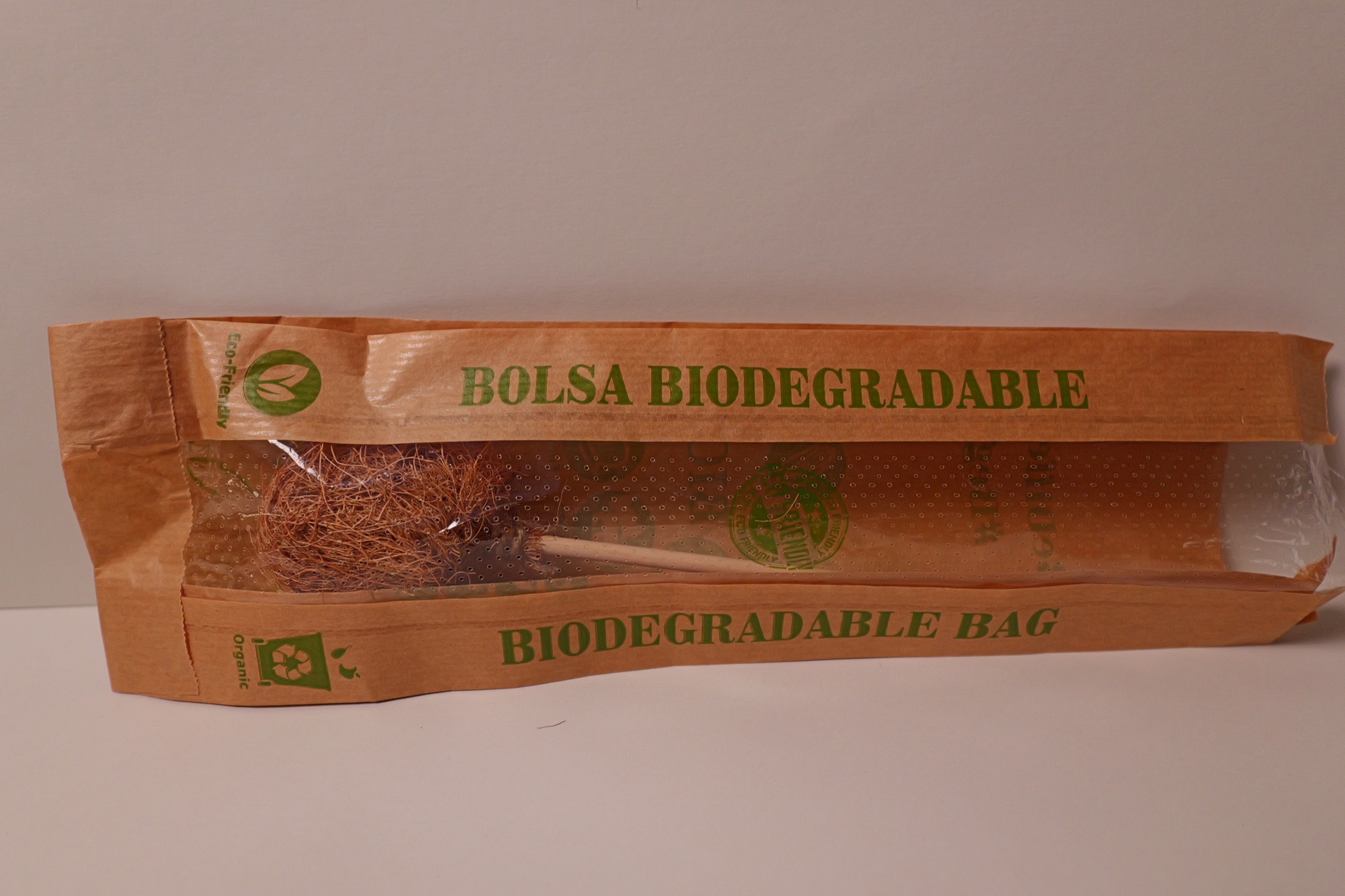 BACORA dentro de una bolsa biodegradable